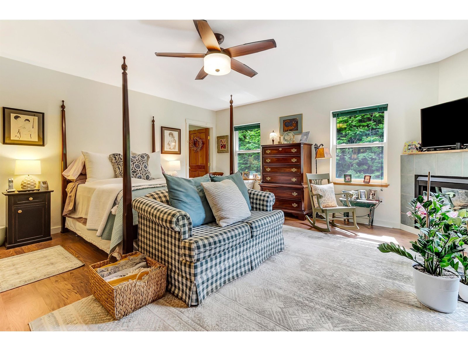 primary suite