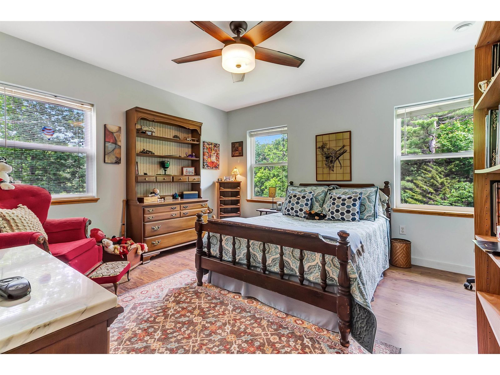 bed 3 (2nd floor)