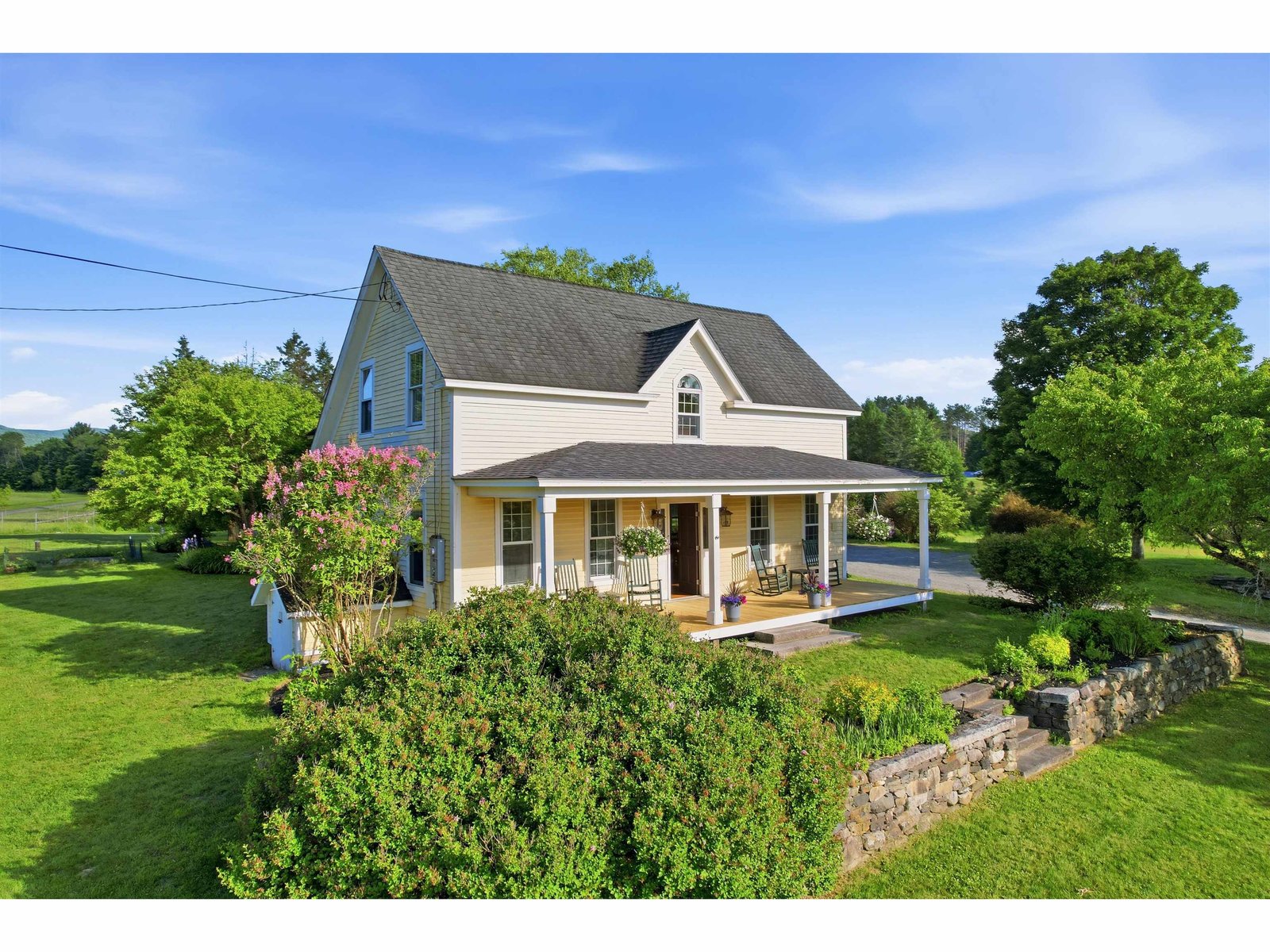 884 Darling Hill Road