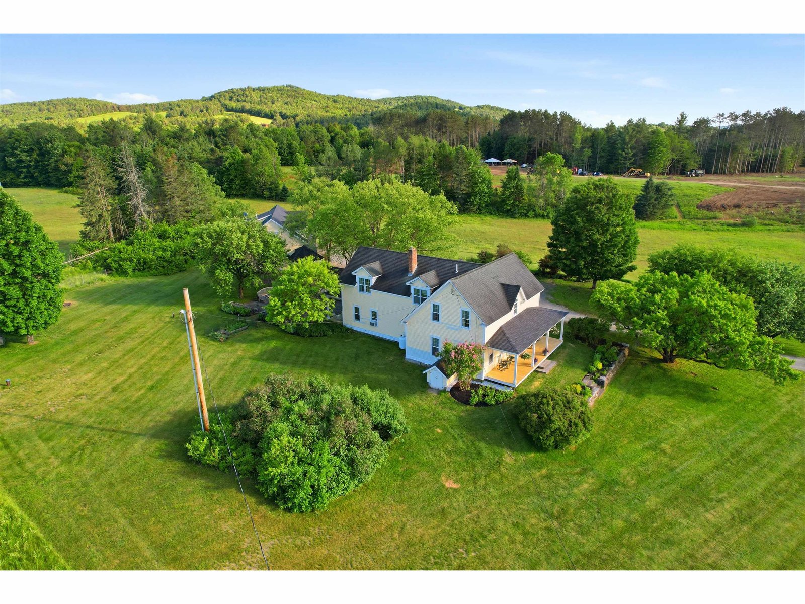 884 Darling Hill Road