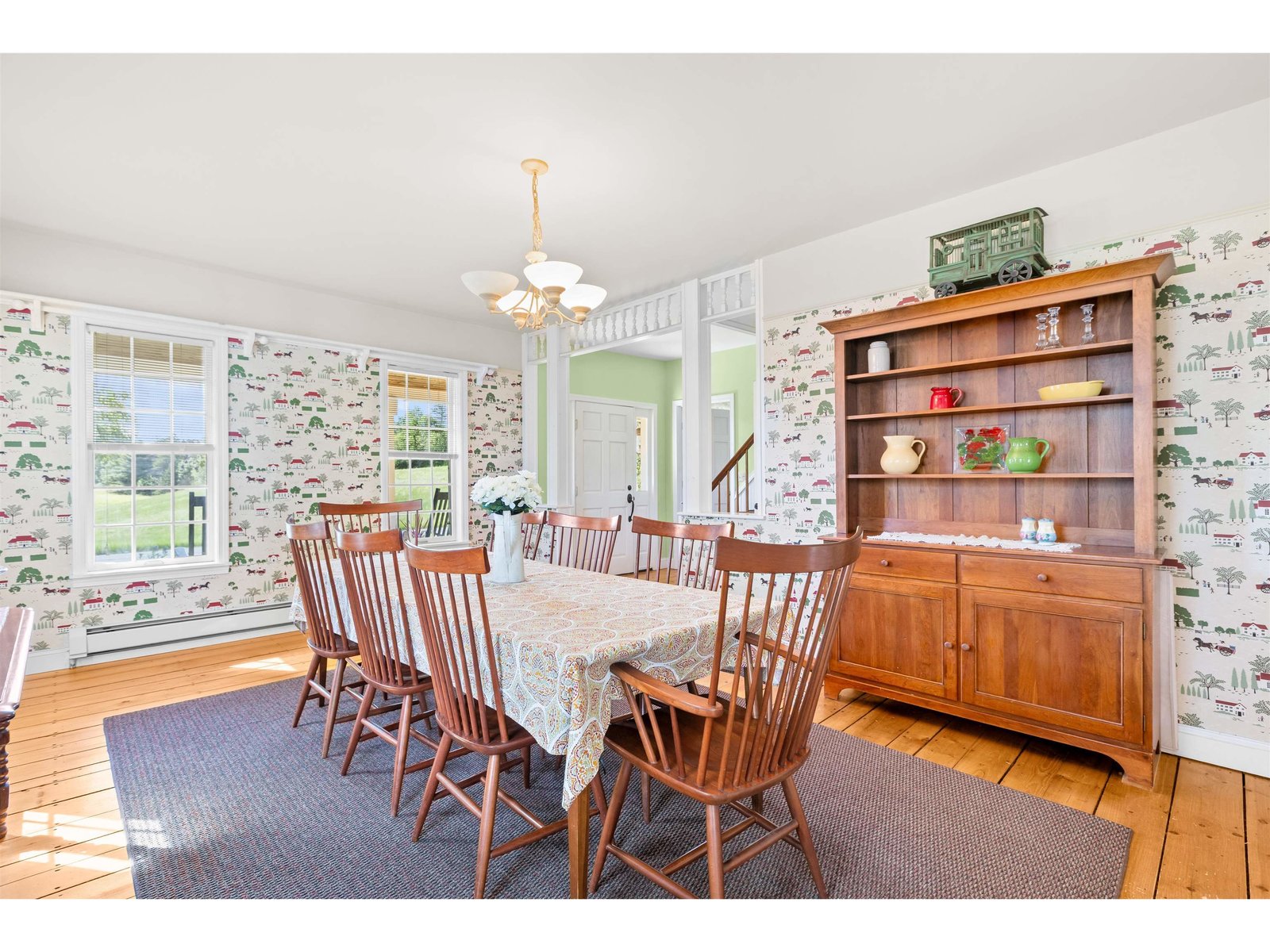 884 Darling Hill Road
