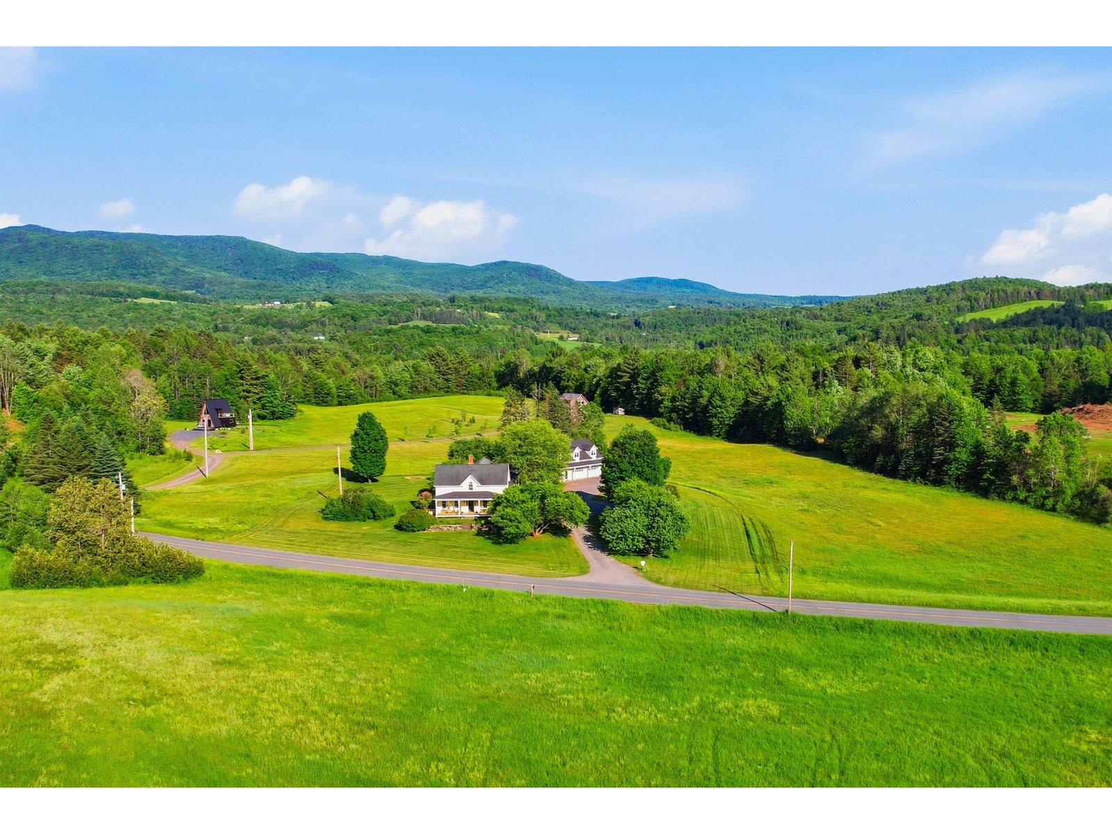 884 Darling Hill Road