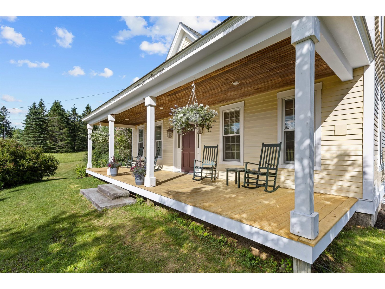 884 Darling Hill Road