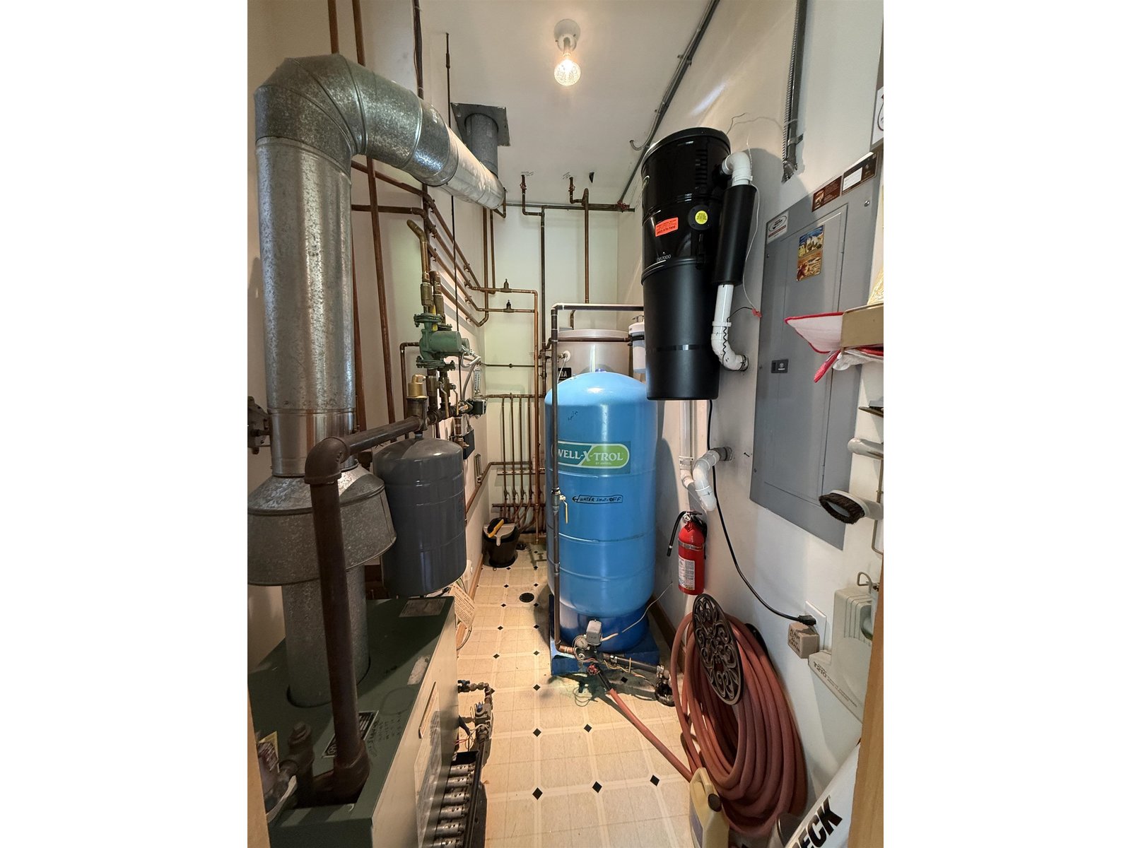 MECHANICAL ROOM ON MAIN FLOOR