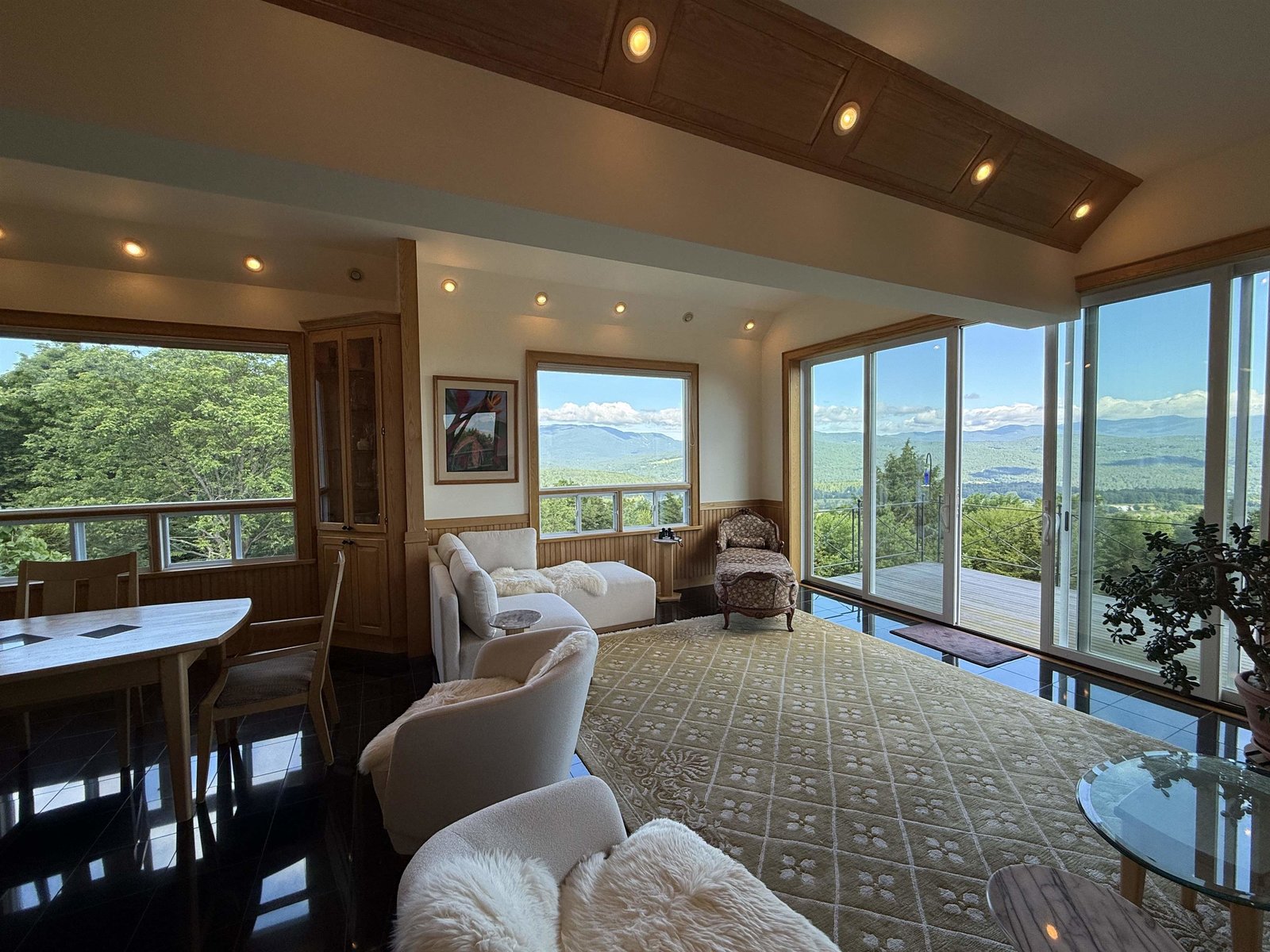 884 Palmer Hill Road