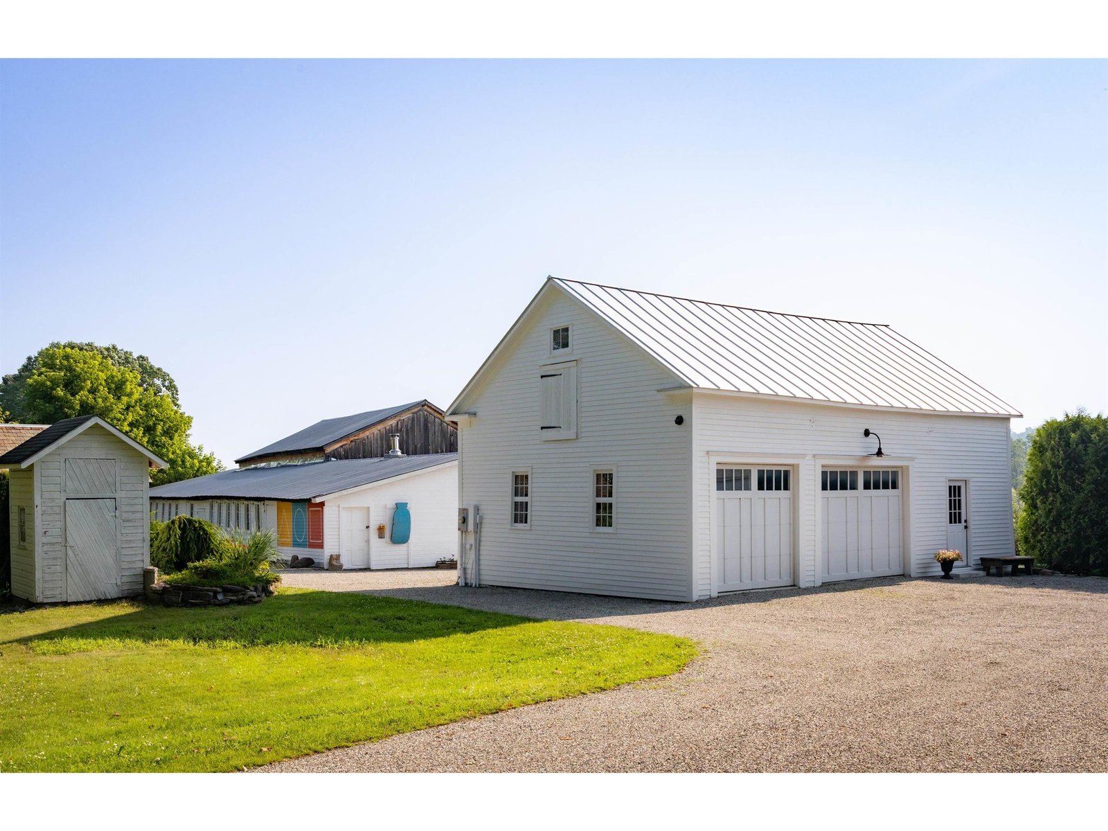 888 Botsford Road