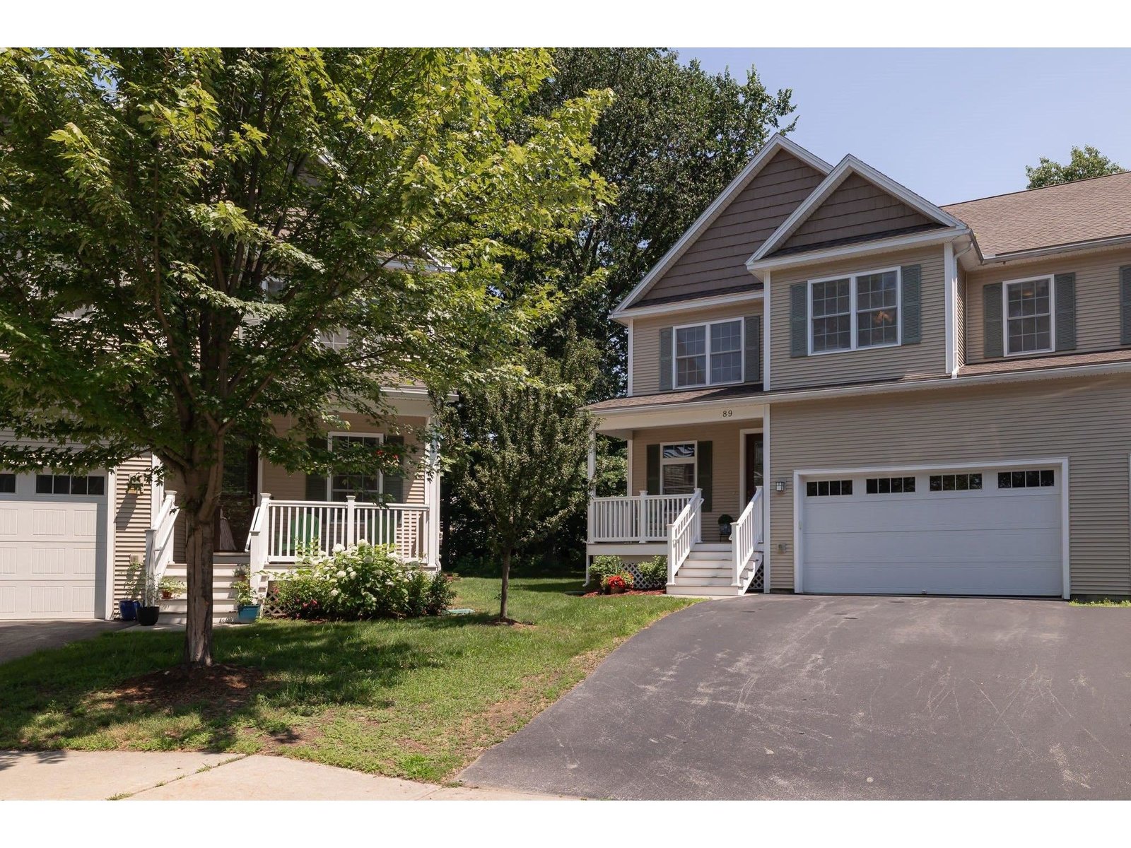 89 Blackberry Lane