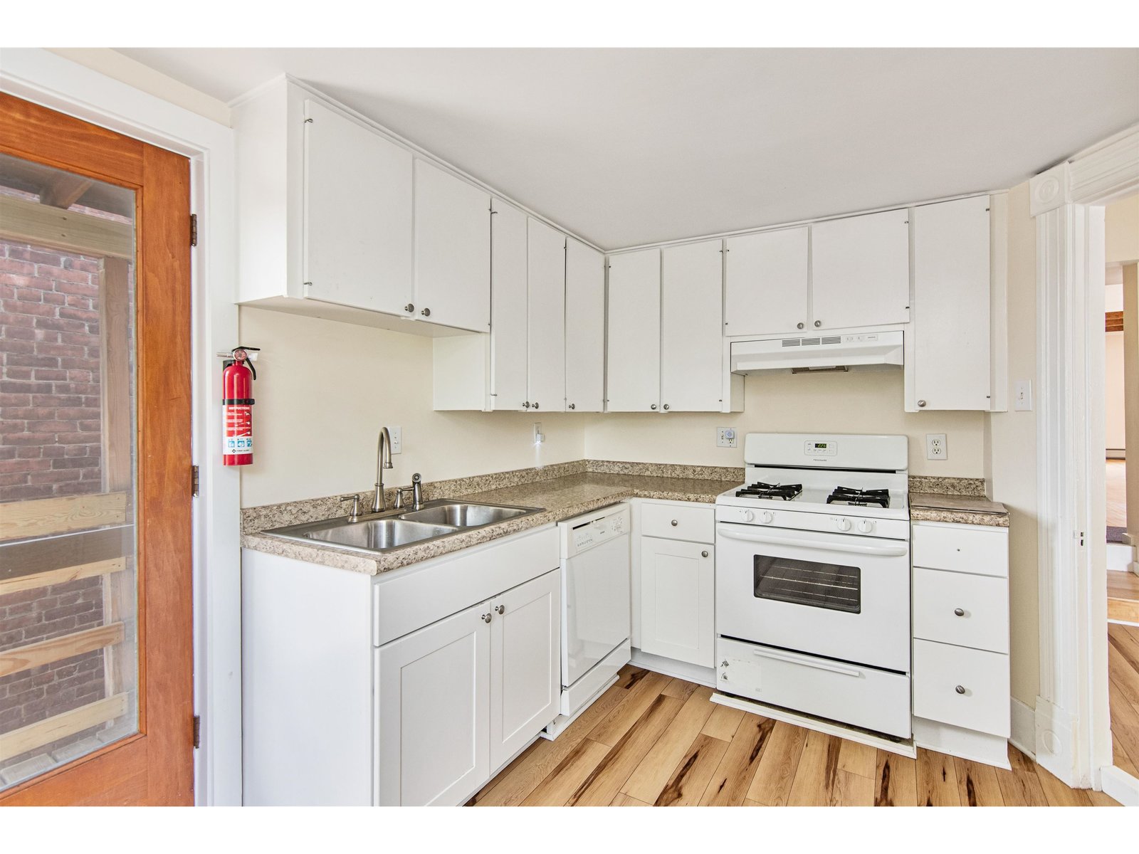 89 College Street, Unit Unit A-2