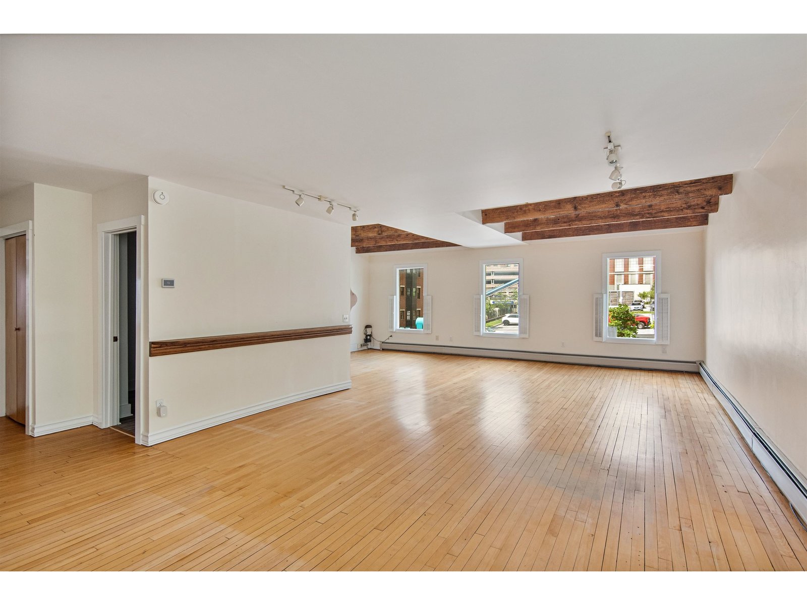 89 College Street, Unit Unit A-2