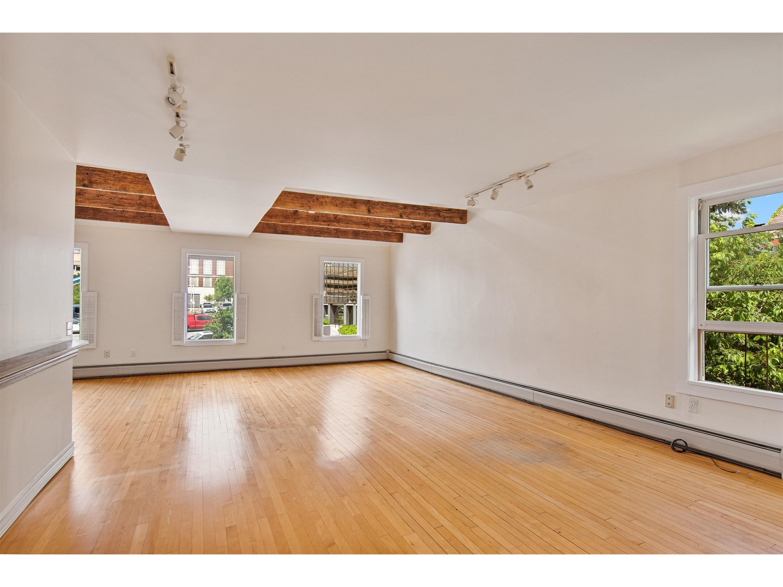 89 College Street, Unit Unit A-2