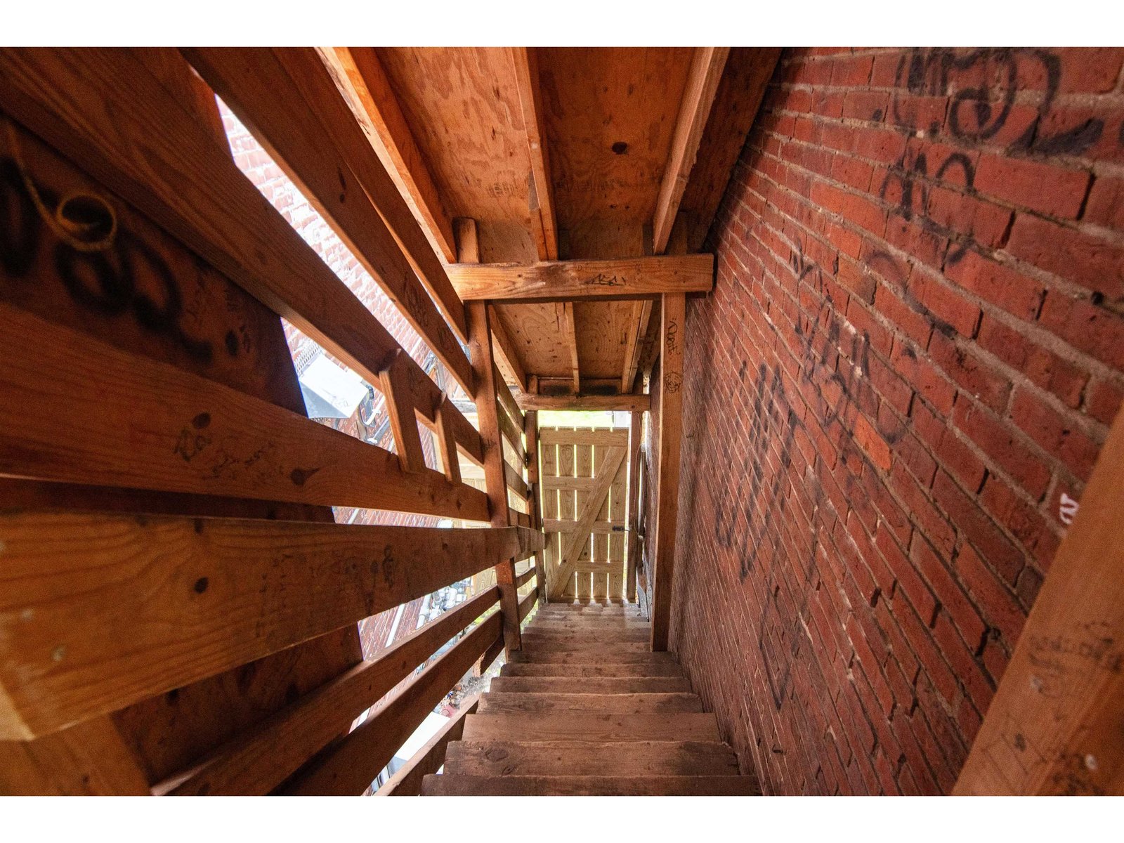 89 College Street, Unit Unit A-2