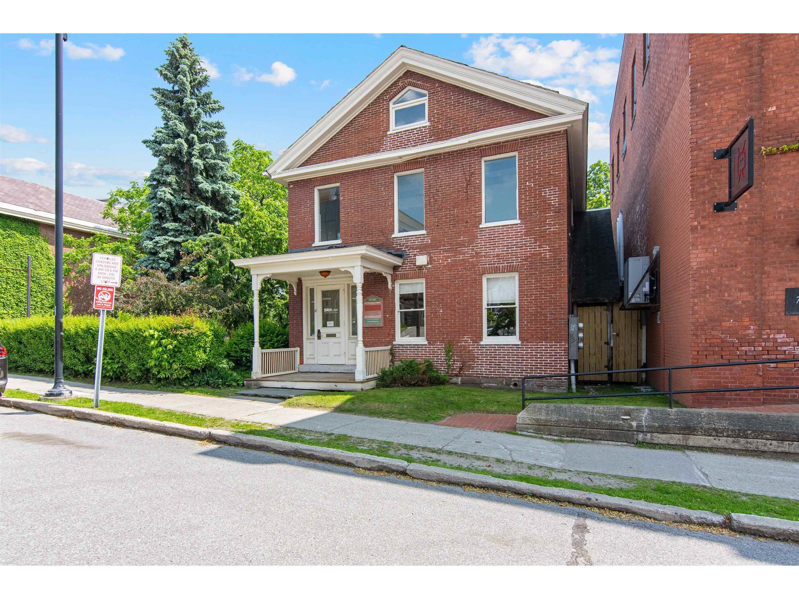 89 College Street, Unit Unit A-2