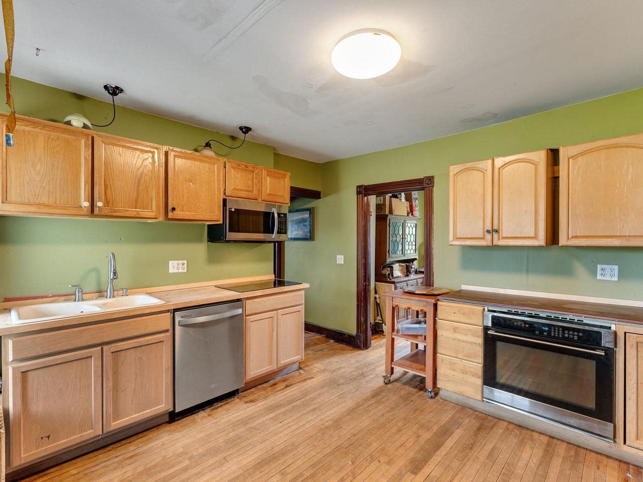 Large kitchen