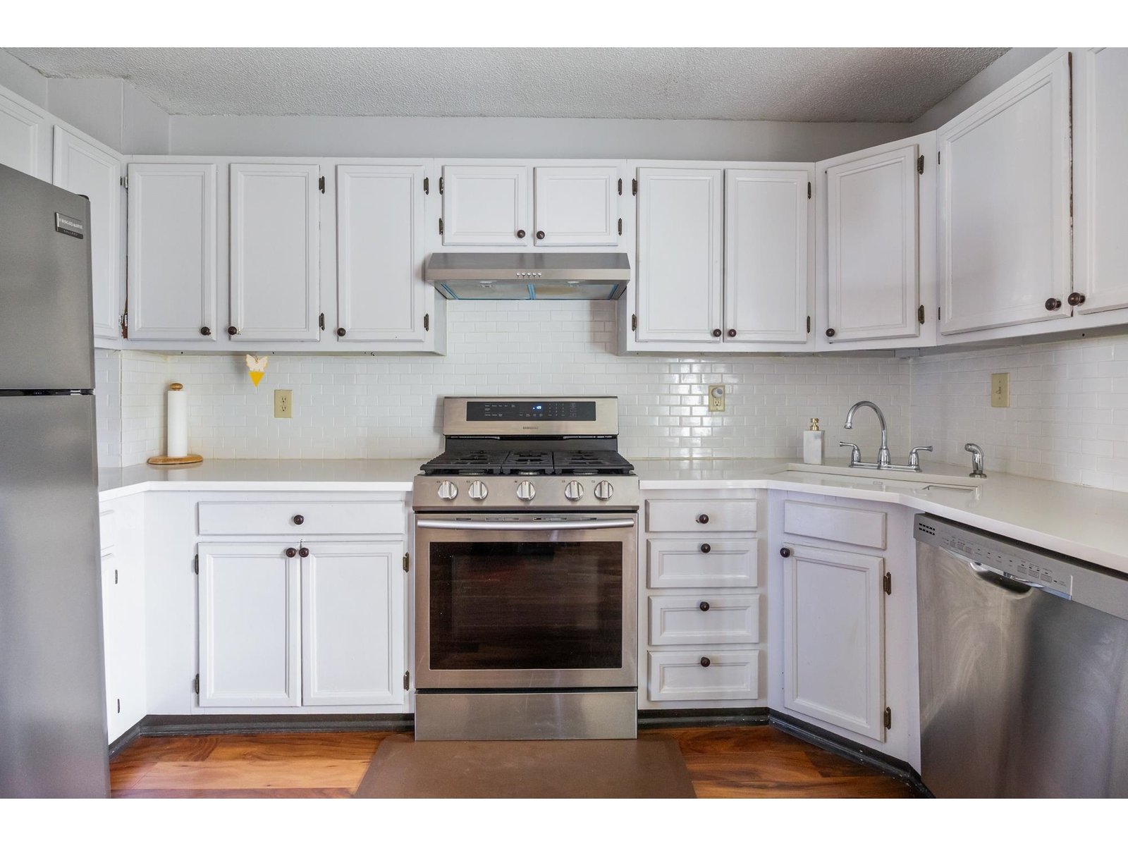 89 North Champlain Street, Unit L