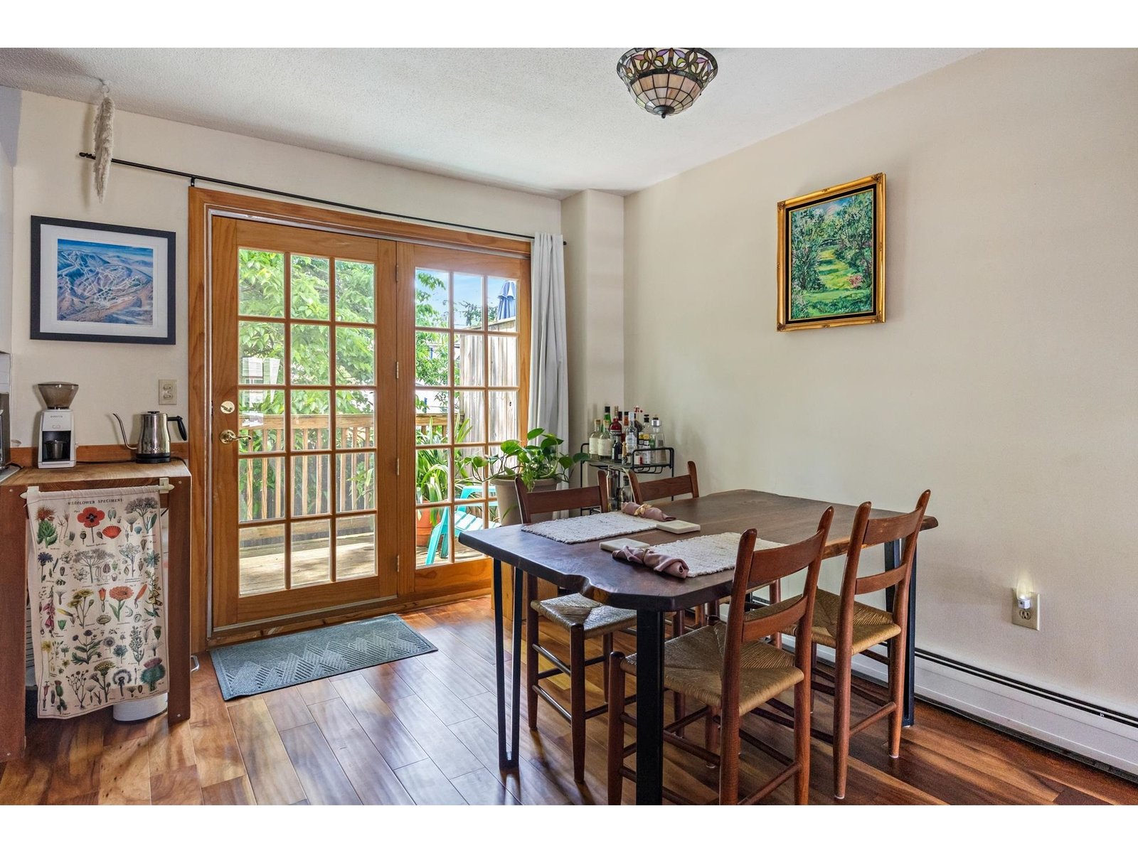 89 North Champlain Street, Unit L