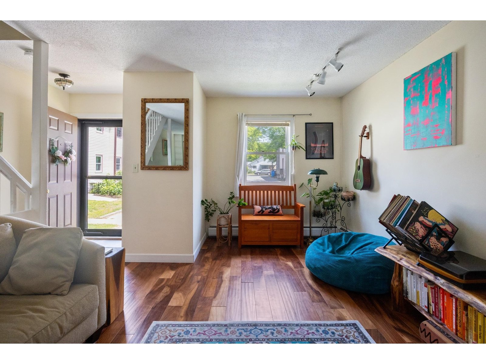 89 North Champlain Street, Unit L