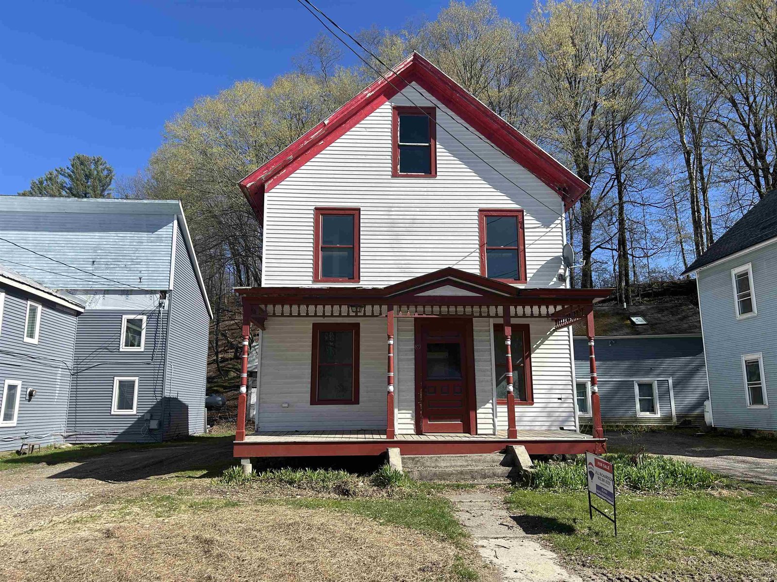 89 Railroad Street, Johnson