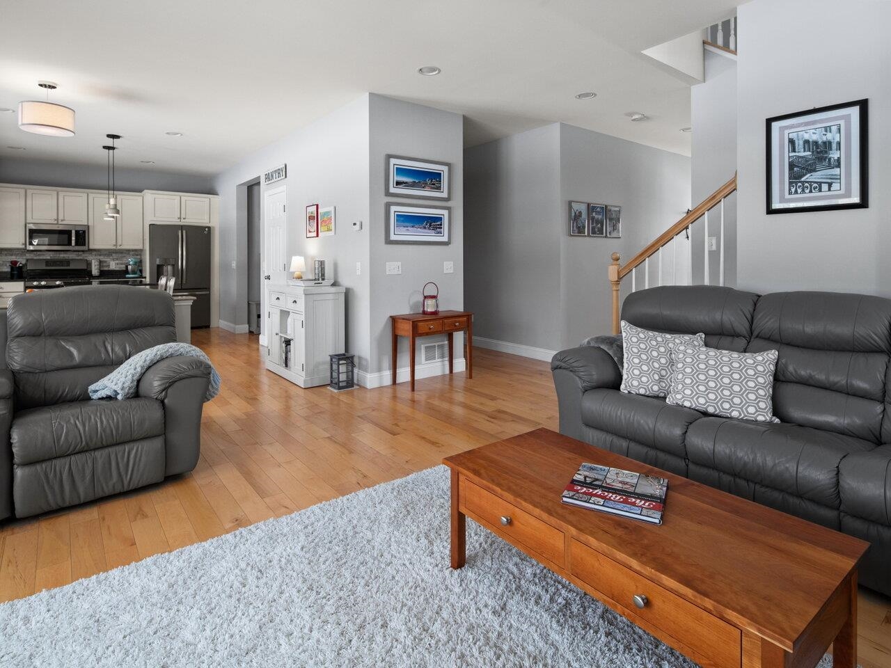 89 Sommerfield Avenue