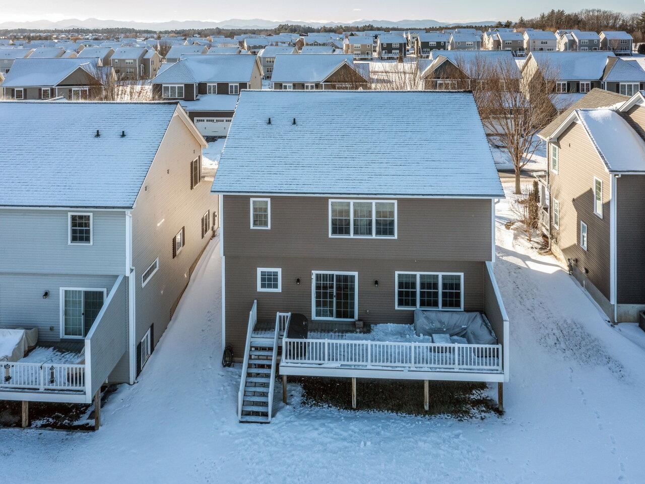 89 Sommerfield Avenue