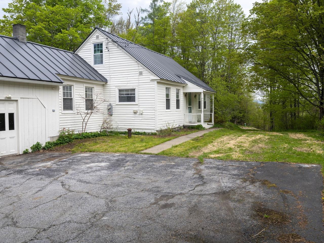 8913 County Road