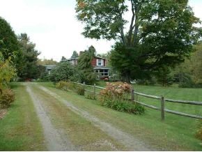 894 Tamarack Road