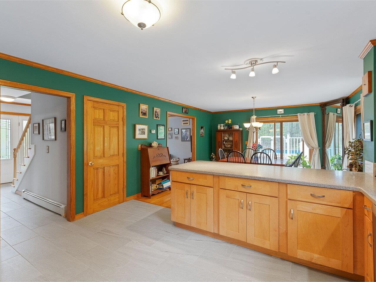 898 Old Airport Road