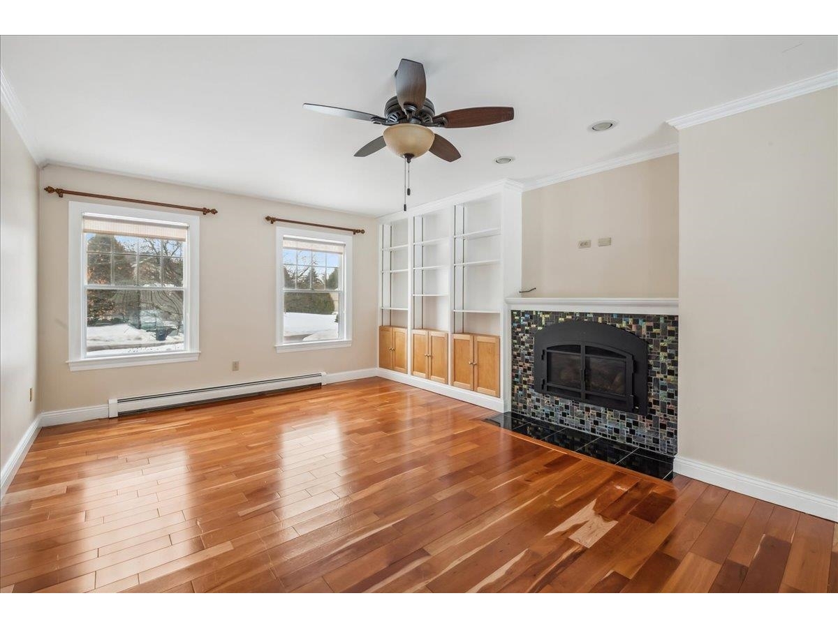 9 Adirondack Street