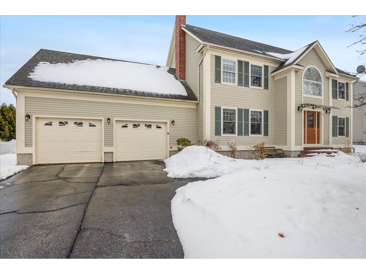 9 Adirondack Street