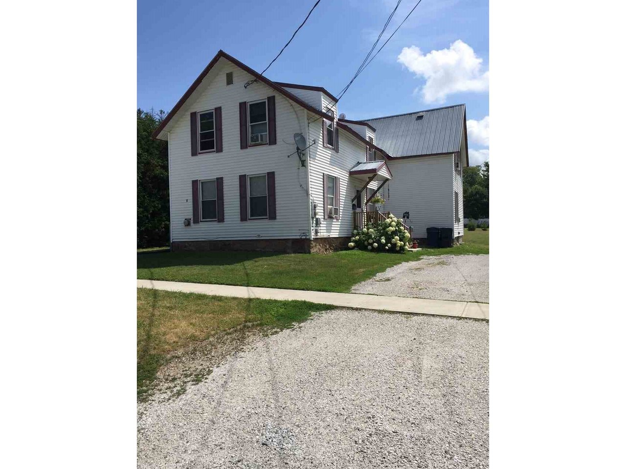 9 Brown Avenue