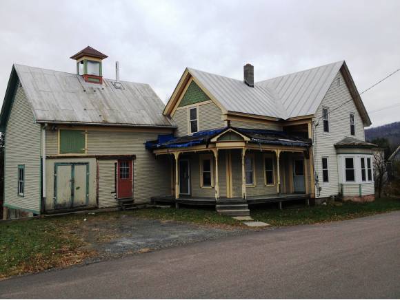 9 Carnes Road