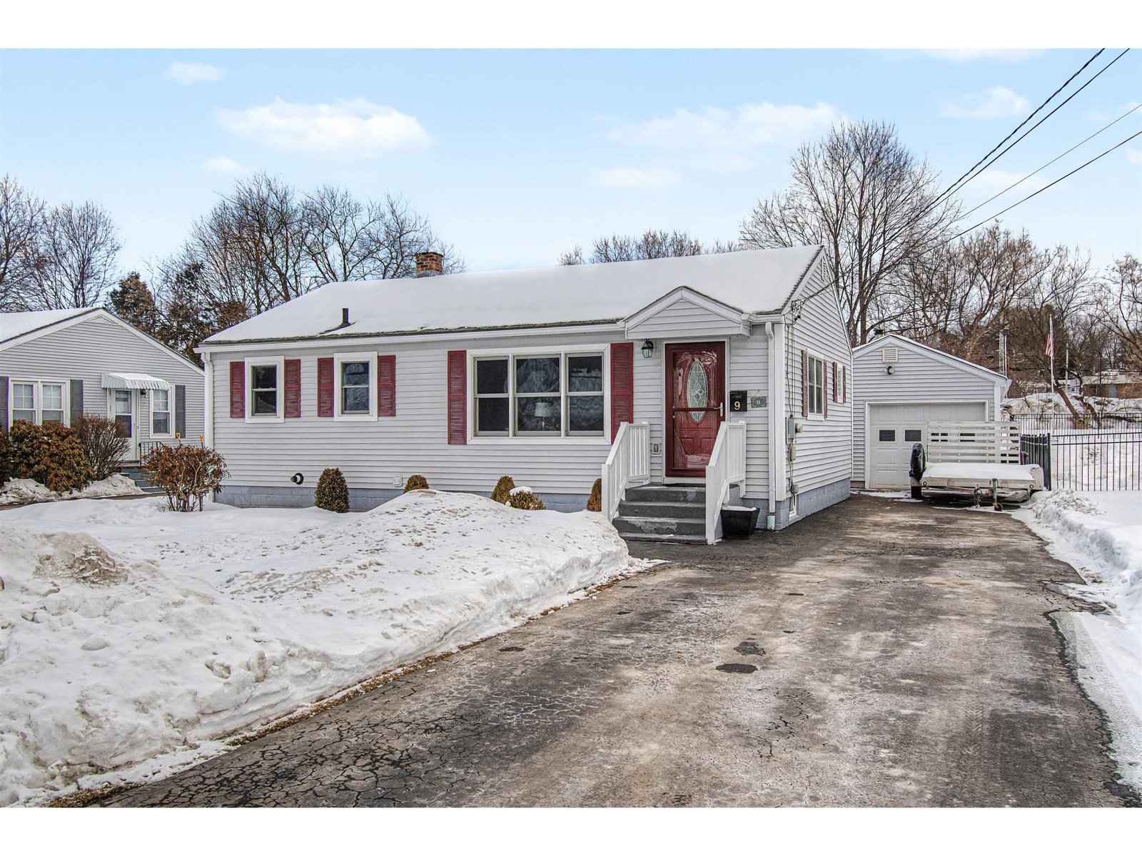 9 Cherokee Avenue