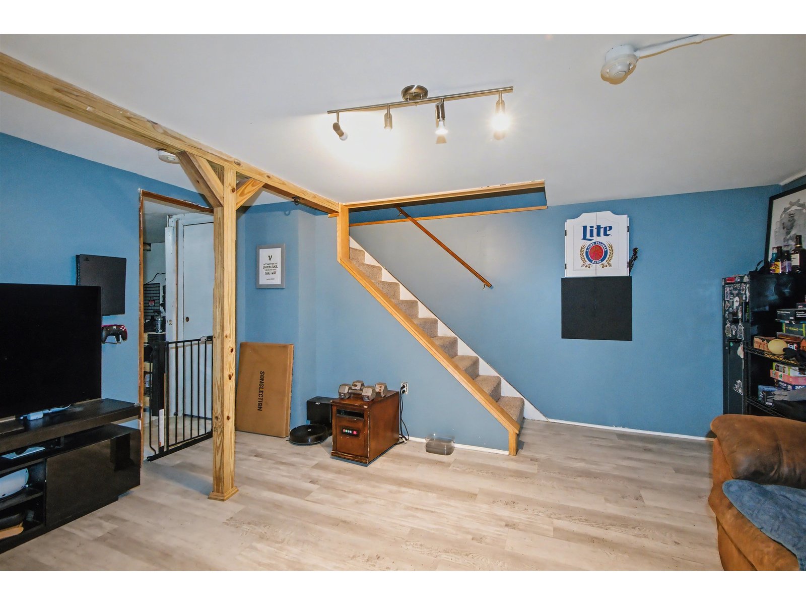 9 Cherry Tree Court