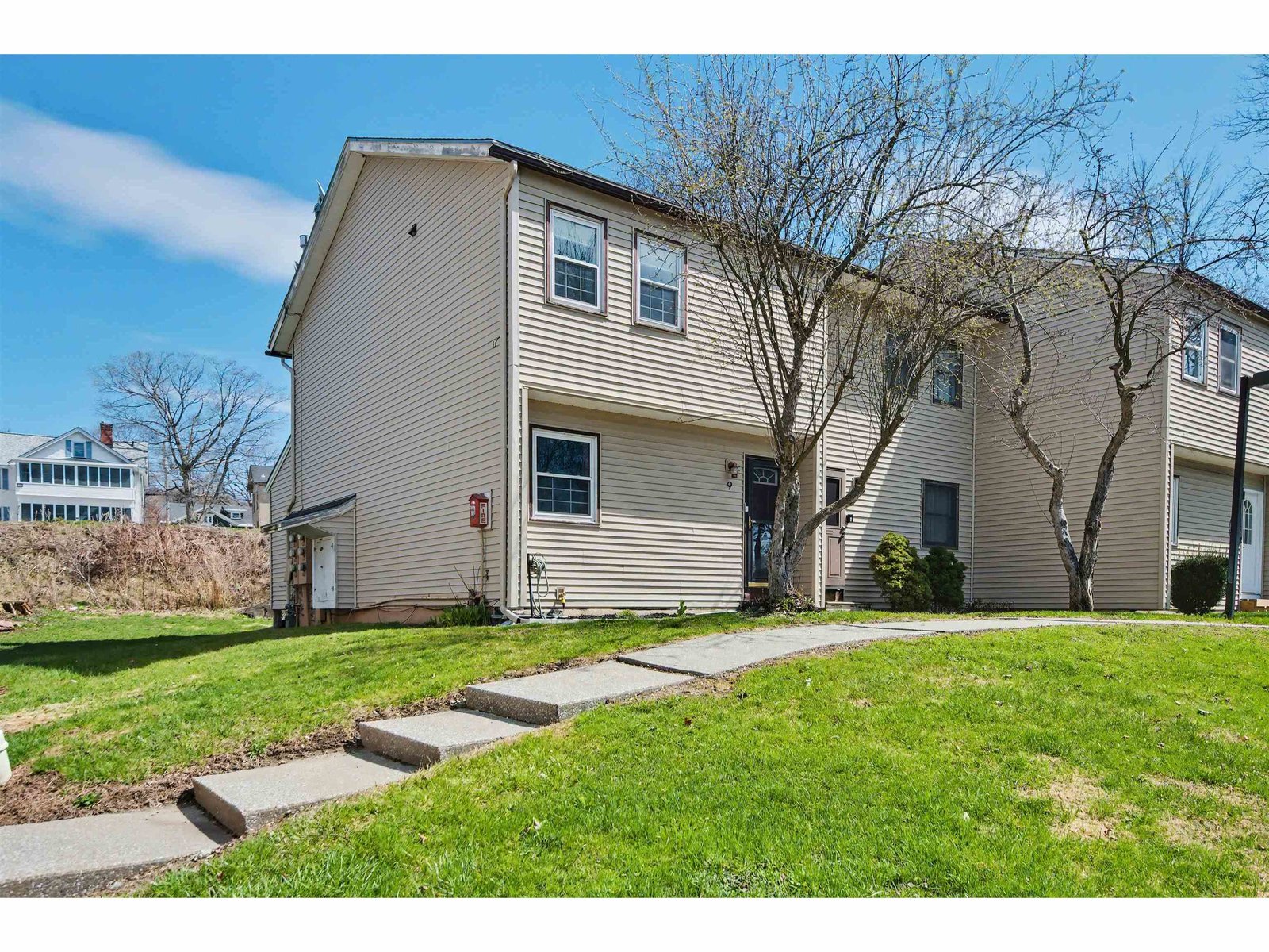 9 Cherry Tree Court