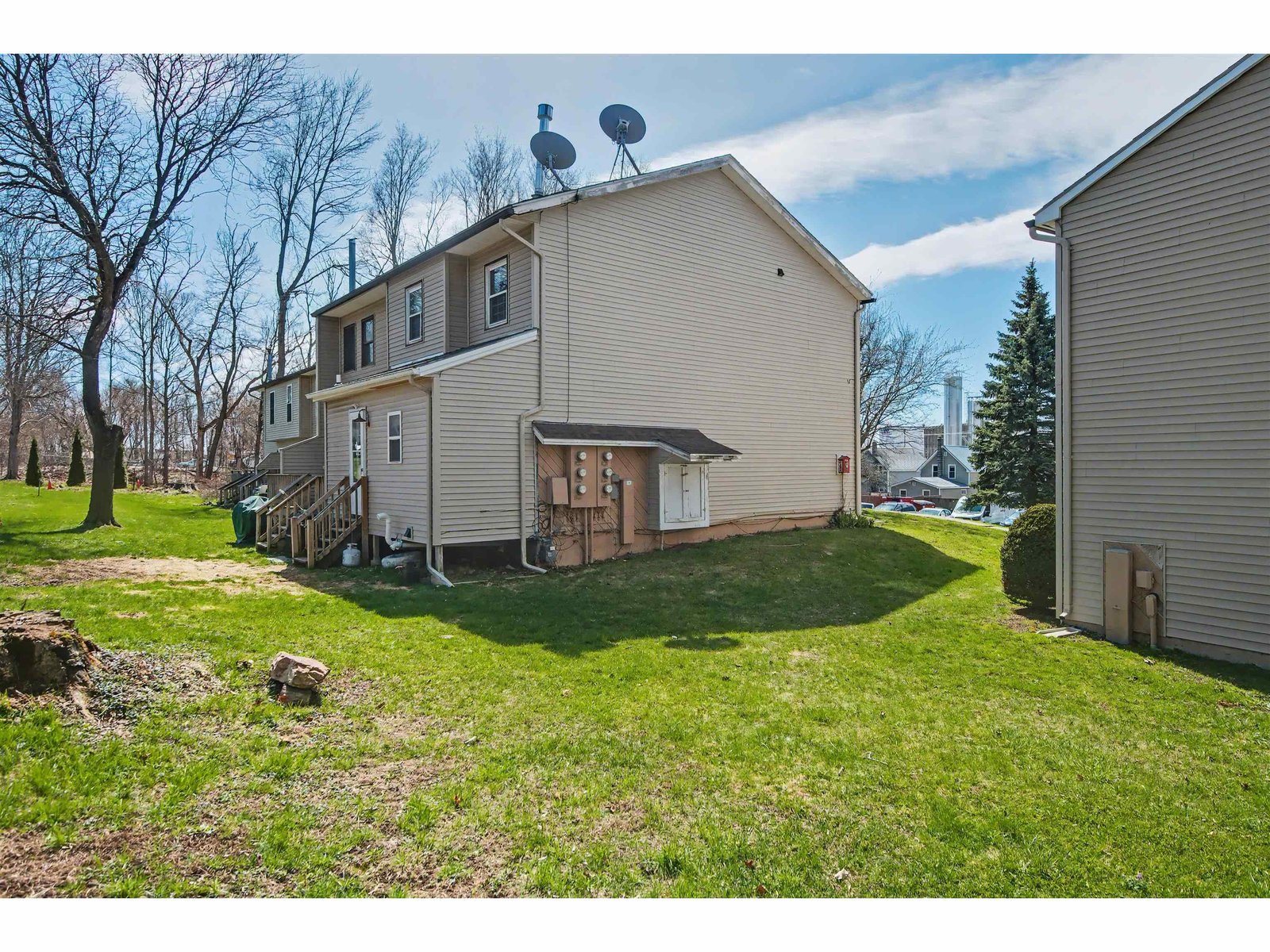 9 Cherry Tree Court