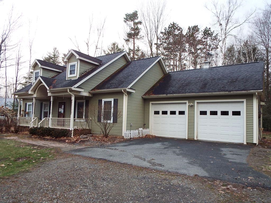 9 Clover Lane