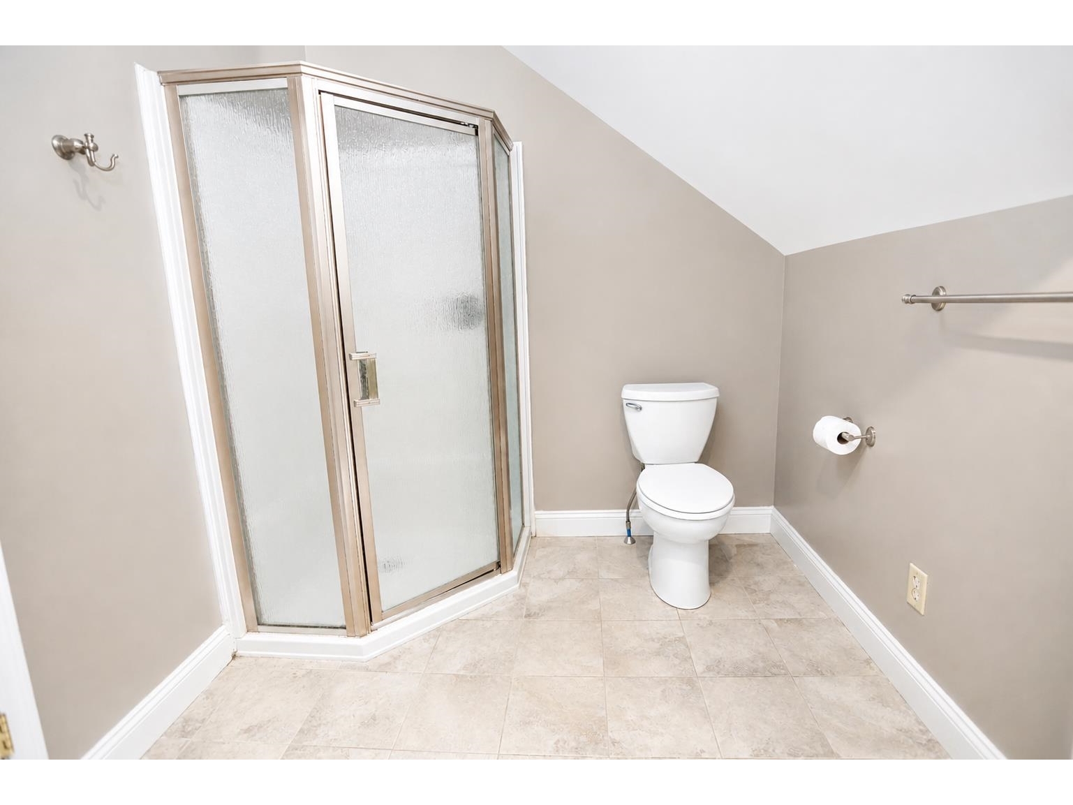3/4 Bathroom (2nd Floor)