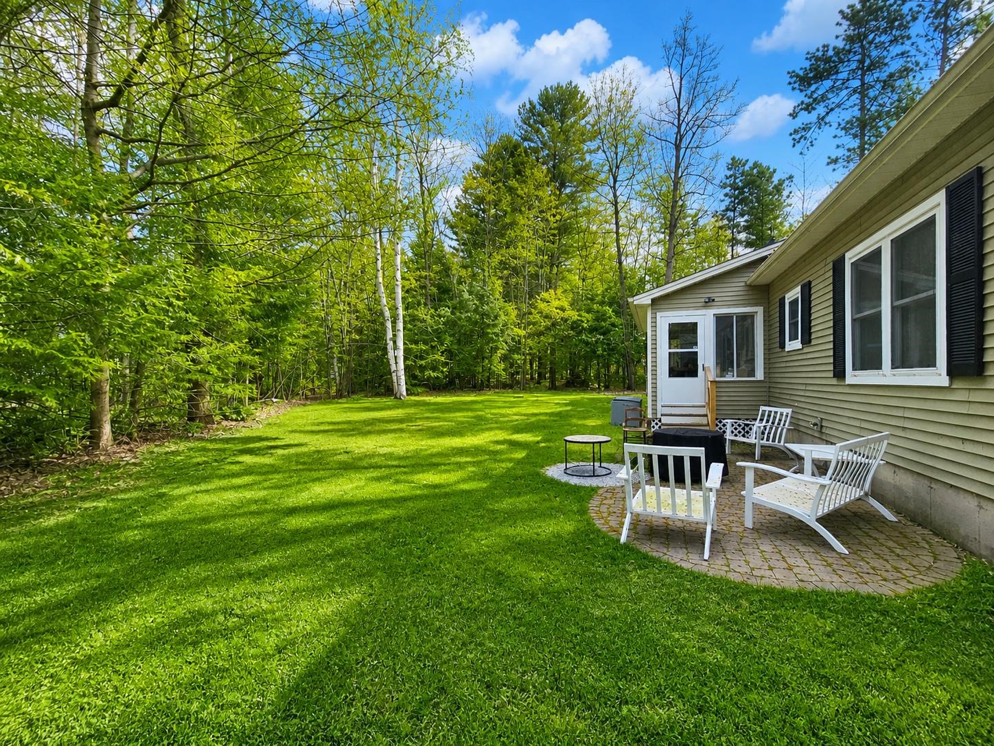 Patio & Back Yard