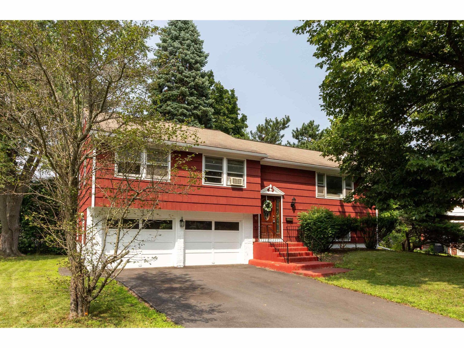 9 Cranwell Avenue