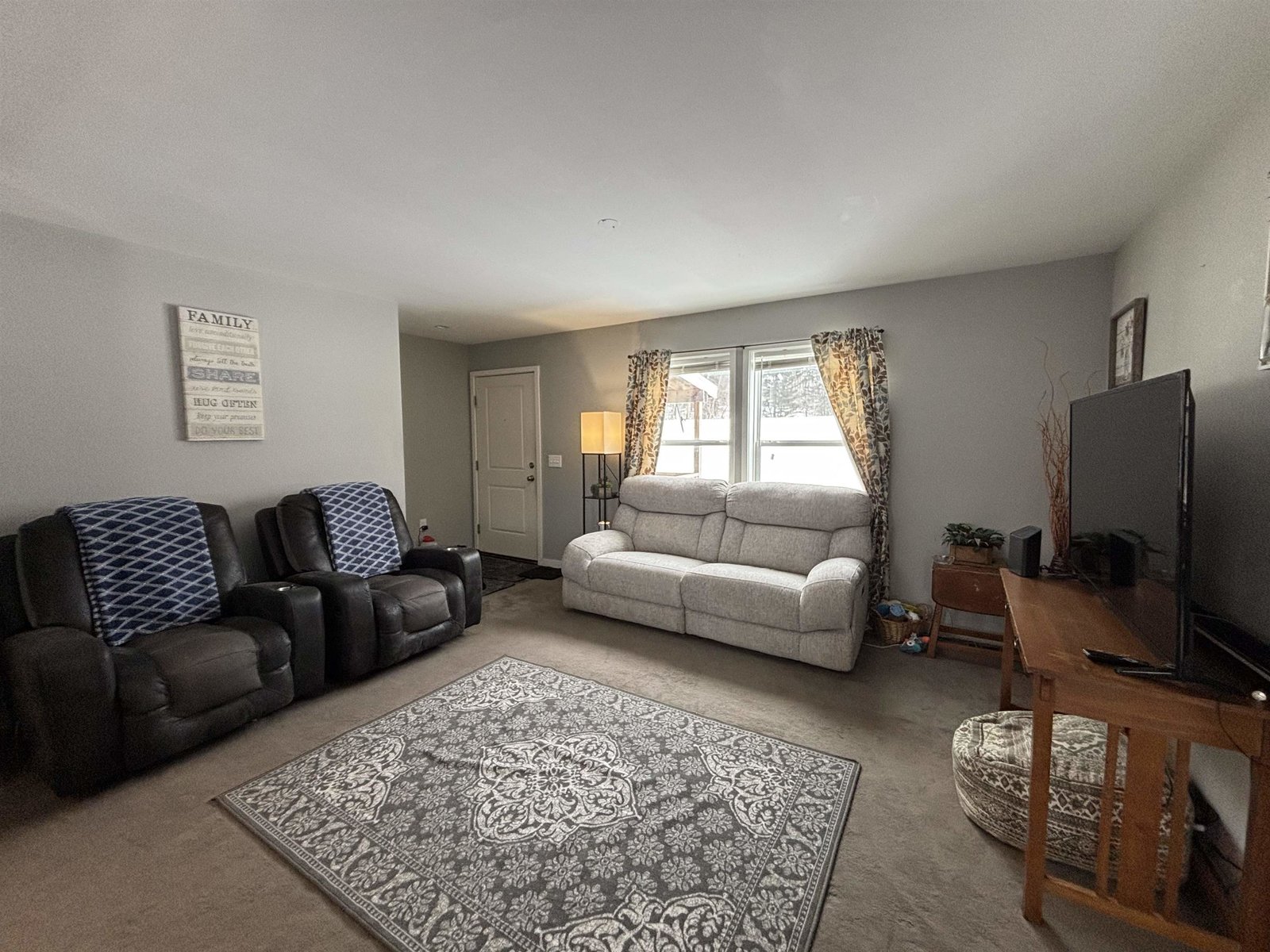 Spacious Living Area