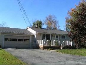 9 Forbes Circle