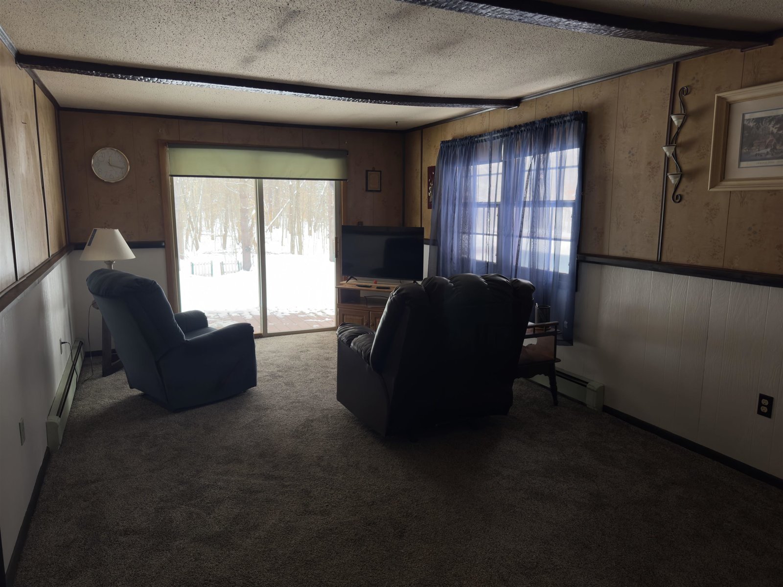 2nd Living Room