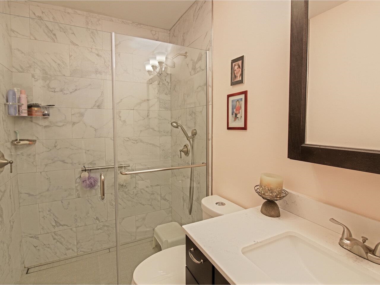 Guest Bath with Tiled Shower