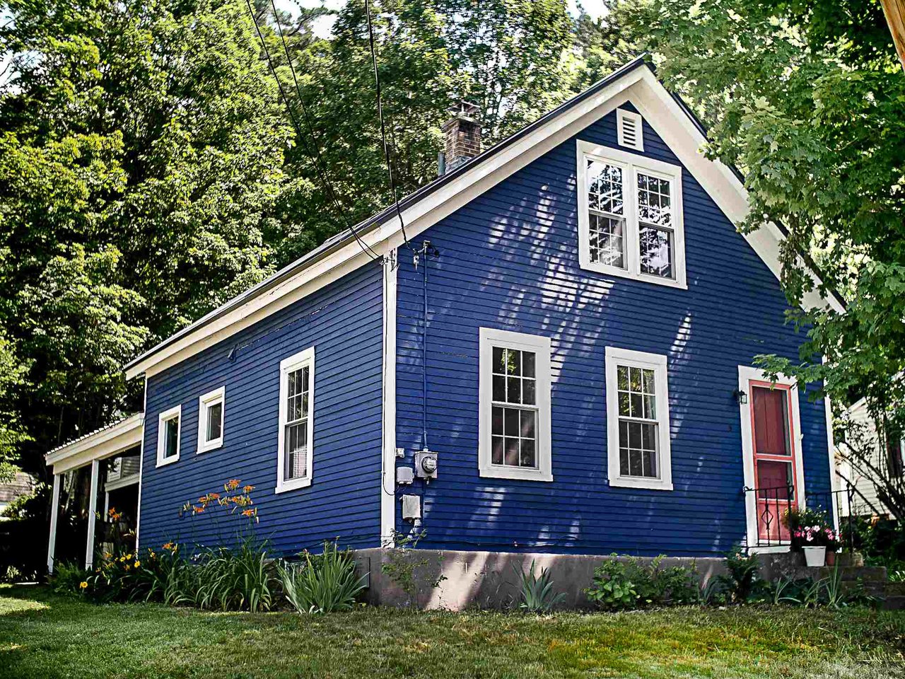 9 Highland Avenue