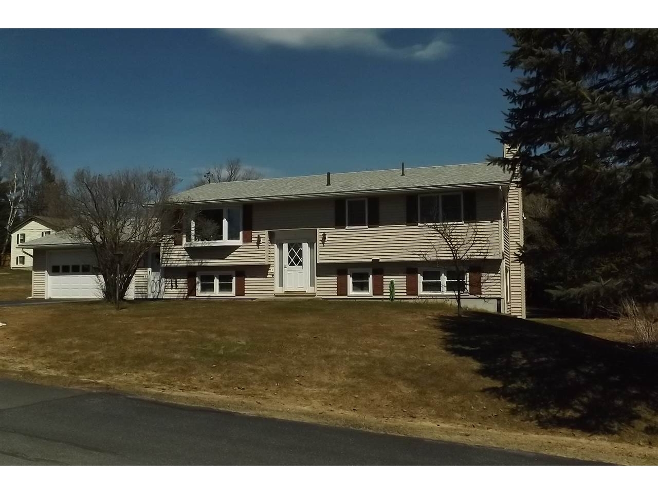 9 Hillcrest Lane