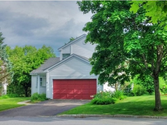 9 Iris Lane