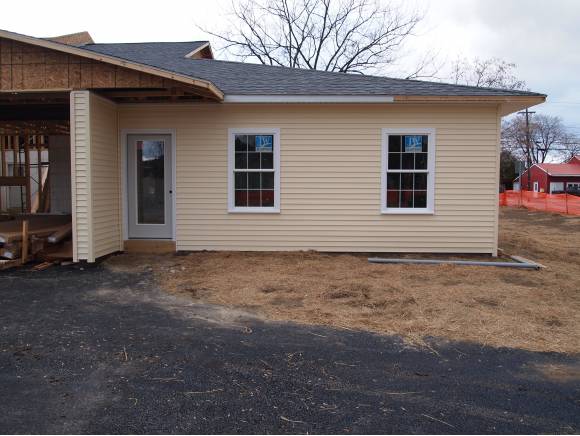 9 Mackey ST, Unit 4