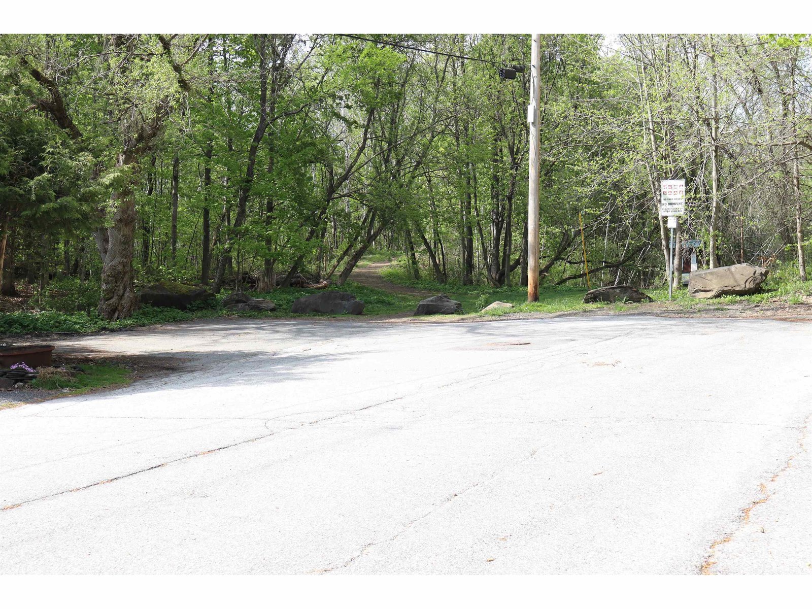 dead end street