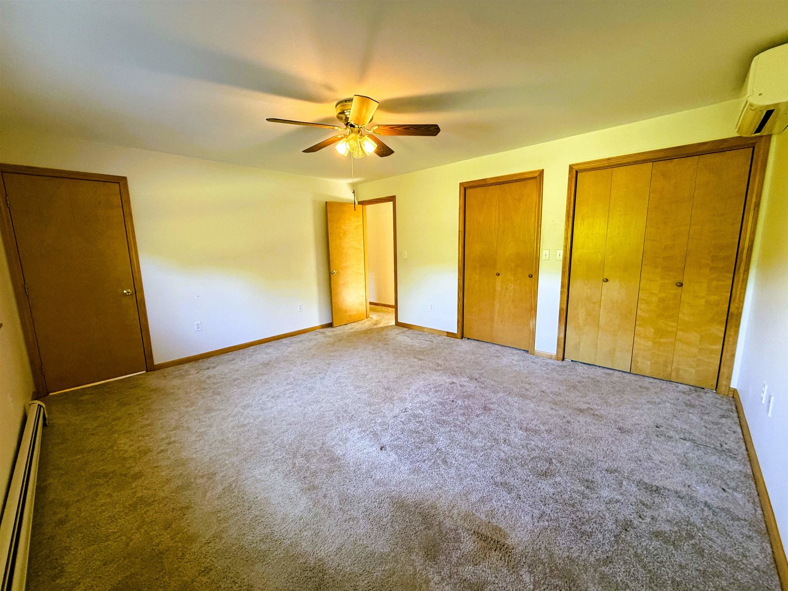 Adjacent to full Handicapped Accessible Bath