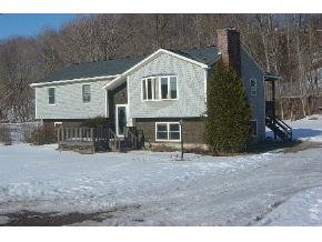 9 Meadow Ln