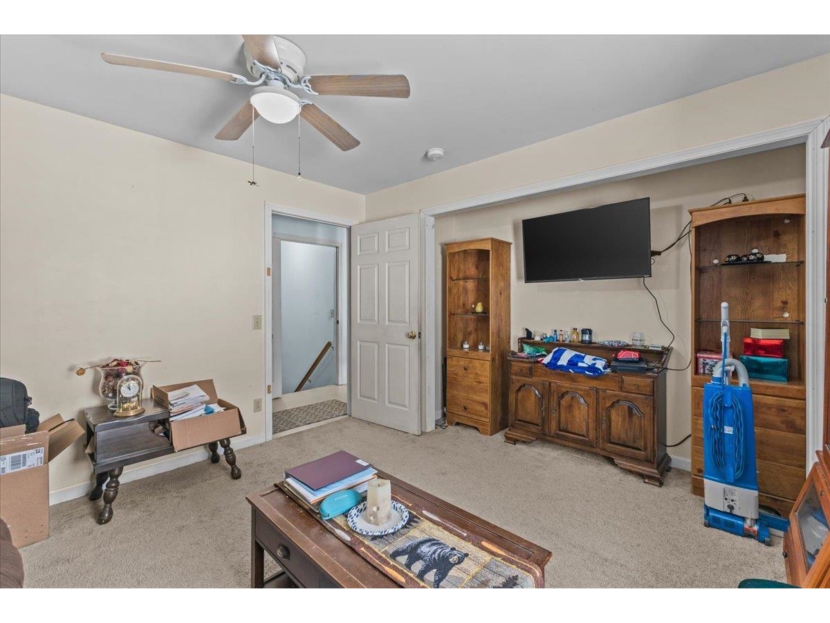 9 outback Road, Unit 4